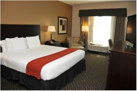 Holiday Inn Express & Suites Clinton, an IHG Hotel Hotel in Oklahoma