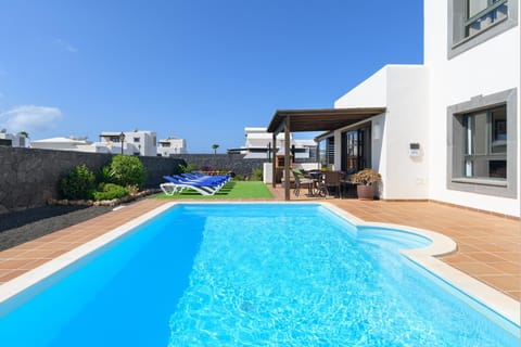 Hipoclub Villas, Aguamarina 27 Villa in Playa Blanca