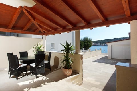 Patio, Day