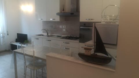 Monica's Apartment Condominio in Marina di Carrara