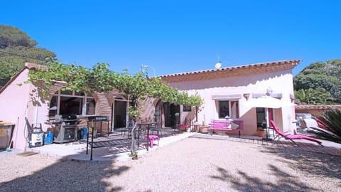 Mas Garonnette Villa in Sainte-Maxime