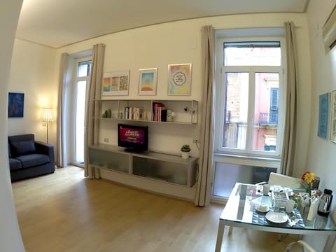 4AC Apartment Condo in Bari