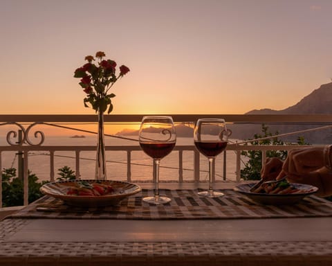 Natural landscape, Balcony/Terrace, Dining area, Sea view, Sunset