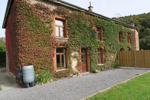 l'oiseau bleu House in Wallonia, Belgium