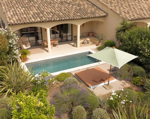 Spring, Day, Garden, Pool view, Swimming pool, sunbed