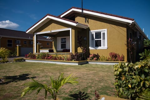 Villa Sophia Maison in St. Ann Parish