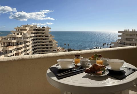 Property building, Natural landscape, View (from property/room), Balcony/Terrace, Balcony/Terrace, Food and drinks, Sea view, Breakfast, Continental breakfast