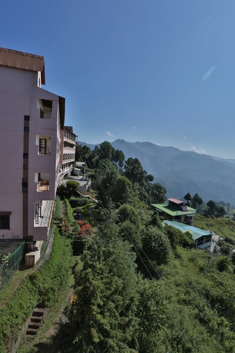 Kasang Regency Hill Resort Hotel in Uttarakhand