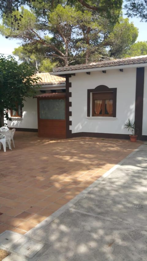 Villa Chabola House in Marina Alta