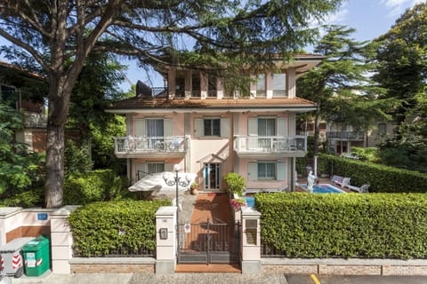 Residenza Villa Lidia Apartment hotel in Riccione