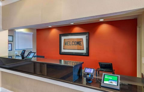 Extended Stay America Suites - Tampa - Airport - N Westshore Blvd Hotel in Tampa