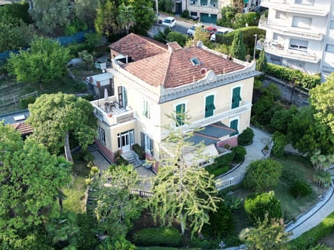 Villa Olimpo Alojamiento y desayuno in Rapallo