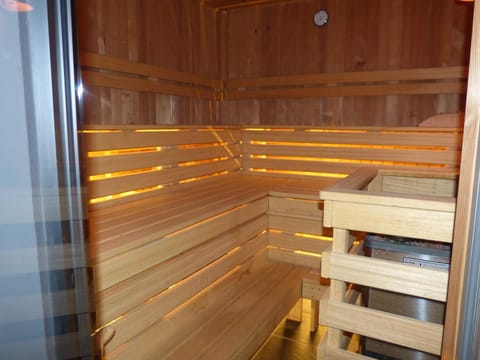 Sauna, Spa and wellness centre/facilities