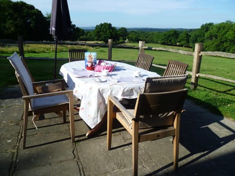 Dining area, Internal: Not applicable to any particular room