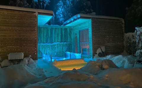 Natural landscape, Winter, Sauna