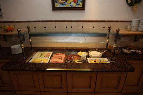 Breakfast, Buffet breakfast