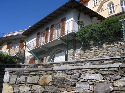 Appartamento Porto 2 Condominio in Cannero Riviera