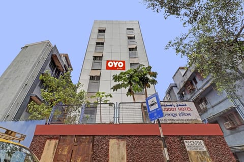 Hotel Rajdoot Near Phoenix Palladium Hotel in Mumbai