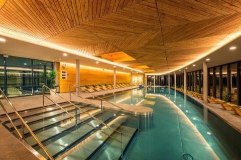 Spa and wellness centre/facilities, Swimming pool