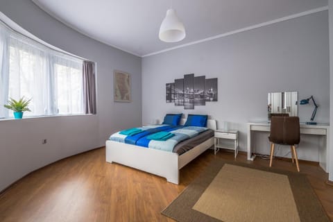 5th Avenue Sofia | Two Bedroom, Two Bathroom, Positano Street Suite Condominio in Sofia