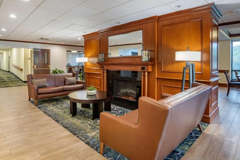 Comfort Inn & Suites Newark - Wilmington Hotel in Delaware