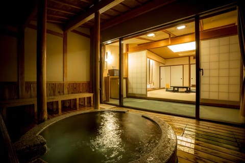 Hot Spring Bath, Open Air Bath