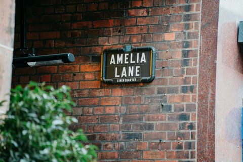 Day, Property logo or sign, Street view