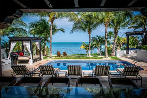 Pool view, Swimming pool