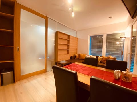 Living room, Seating area, Dining area