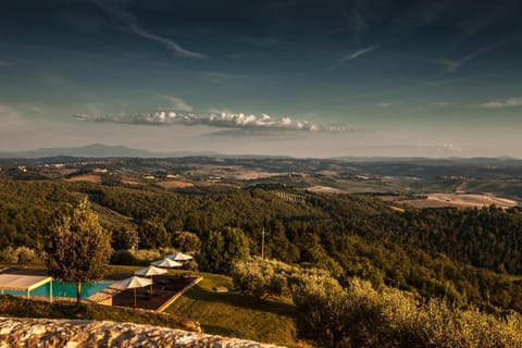 Mountain view, Pool view, Swimming pool, Swimming pool