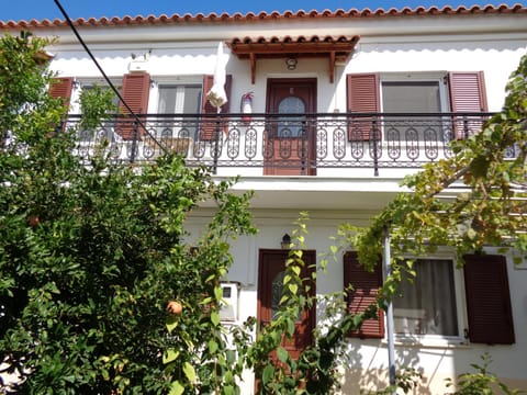 Katerina Apartments Eigentumswohnung in Samos Prefecture