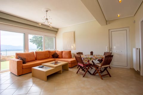 VILLA SISSY CAREFREE VACATIONSΘΕ Chalet in Euboea