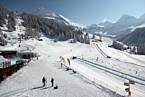 Maison Fosson Aparthotel in Aosta Valley, Italy