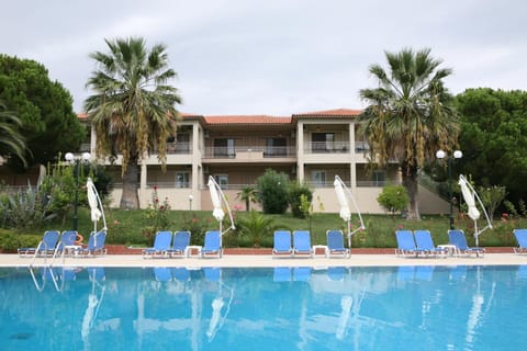 Kalives Resort Hotel in Halkidiki