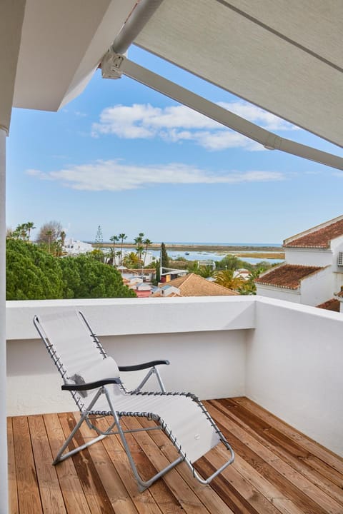 Beautiful Seaside Apartments Condo in Cabanas de Tavira
