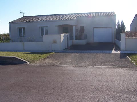 Belle Maison House in Meschers-sur-Gironde