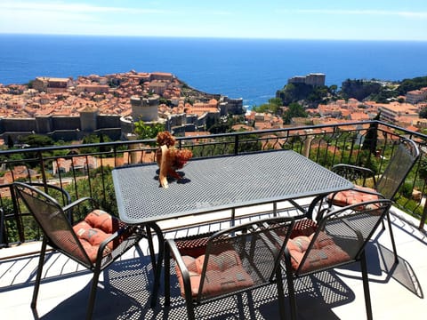 Apartments Luna Condo in Dubrovnik
