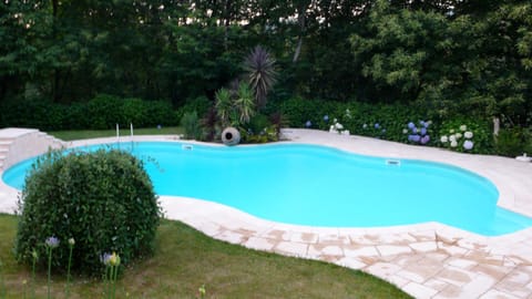 BBQ facilities, Garden, Swimming pool