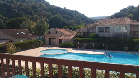 Balcony/Terrace, Balcony/Terrace, Pool view