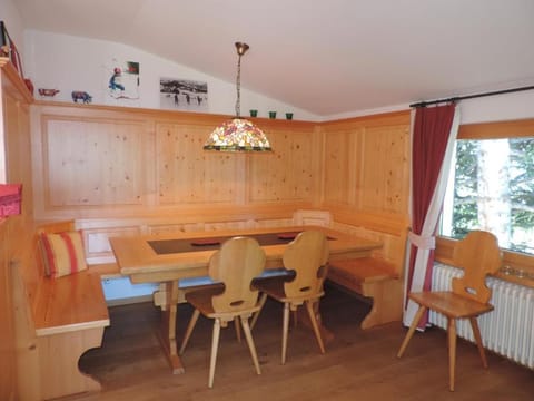 Canossa (716 Be) Apartment in Canton of Grisons