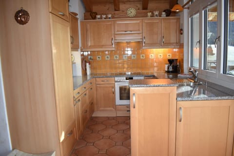 Tgamutsch (461 Tä) Apartment in Lantsch/Lenz