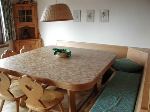 Barlangia (453 Ko) Apartment in Canton of Grisons