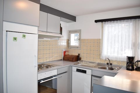 Arp (386 Bä) UG Apartment in Canton of Grisons