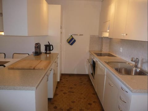 Sil Bot (220 Kn) Apartment in Lantsch/Lenz