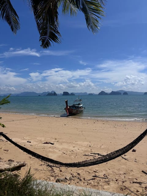 Mookdaman Bungalow House in Krabi Changwat