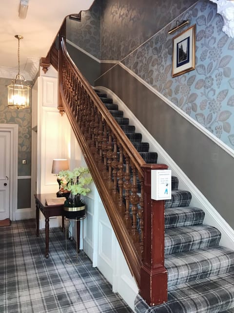 Alexander Guest House Bed and Breakfast in Edinburgh