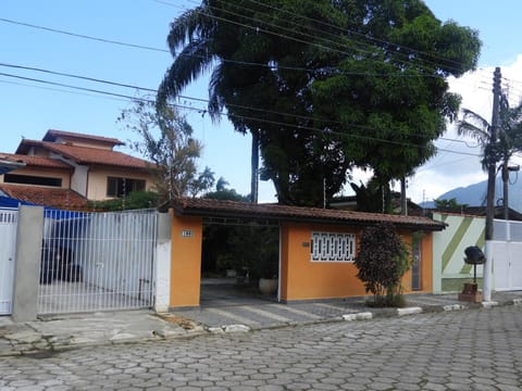ACIOLY'S BEACH HOUSE Alquiler vacacional in Caraguatatuba