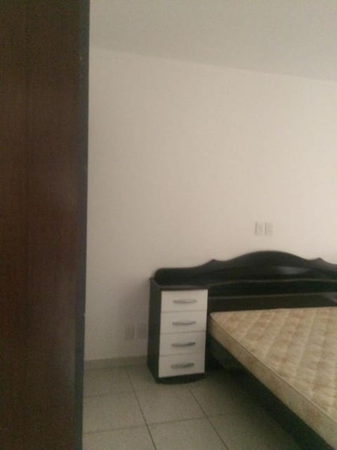 Excelente apartamento de 02 quartos no Privê das Thermas II em Caldas Novas Apartment in State of Goiás