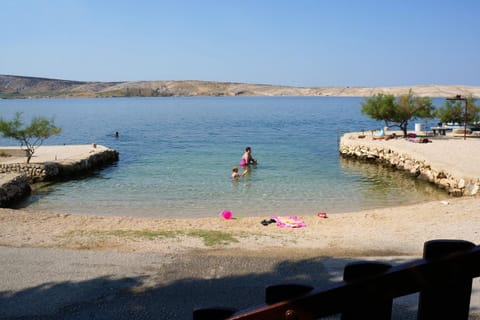 Apartments by the sea Kustici, Pag - 14522 Condo in Novalja