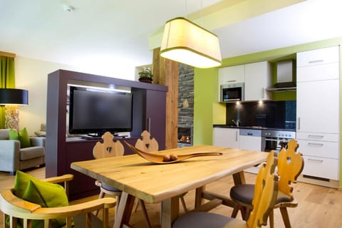 TV and multimedia, Living room